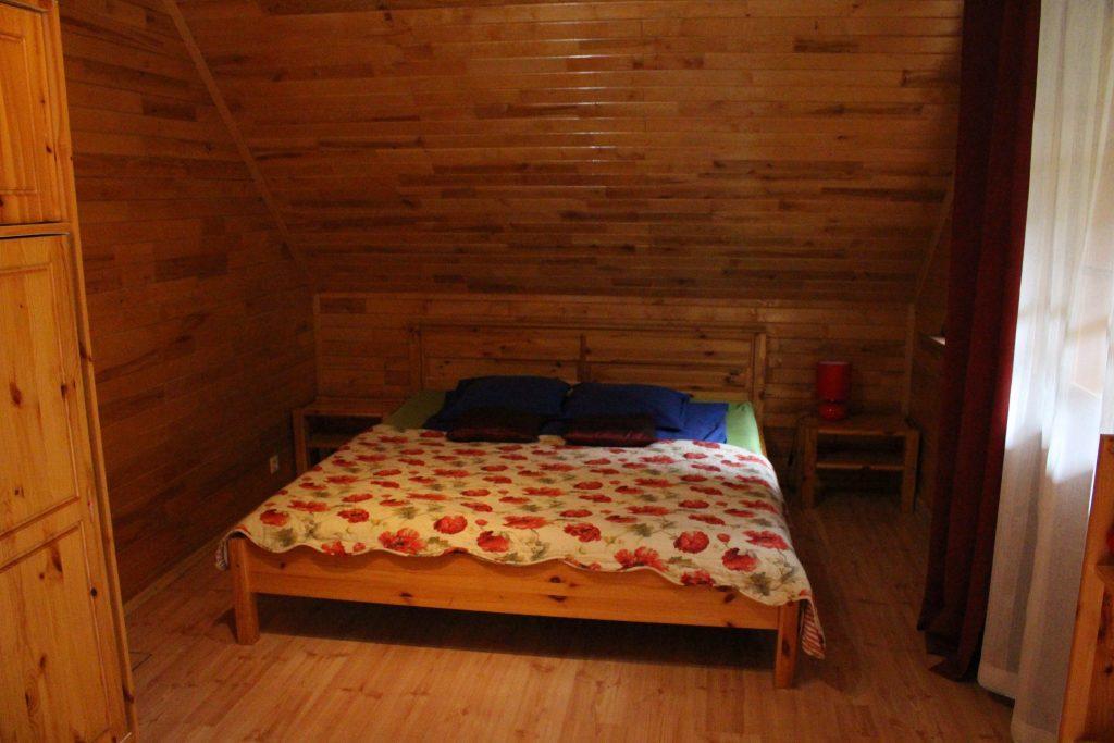 Viesu Nams Barzi Hotell Tinuzi Eksteriør bilde